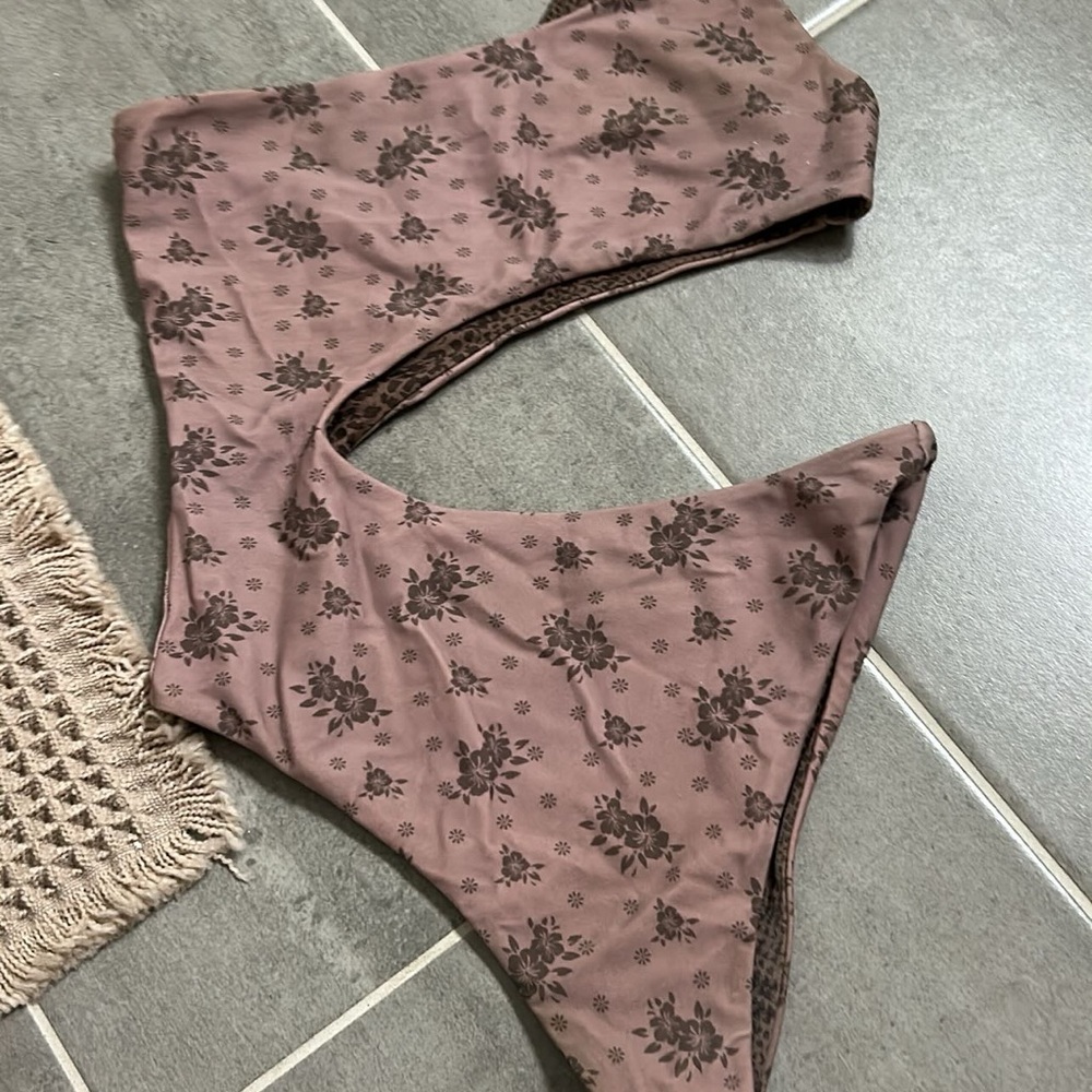 Acacia one shoulder one piece